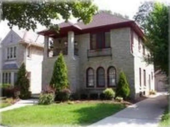 2612 N 60th St, Milwaukee, WI 53210