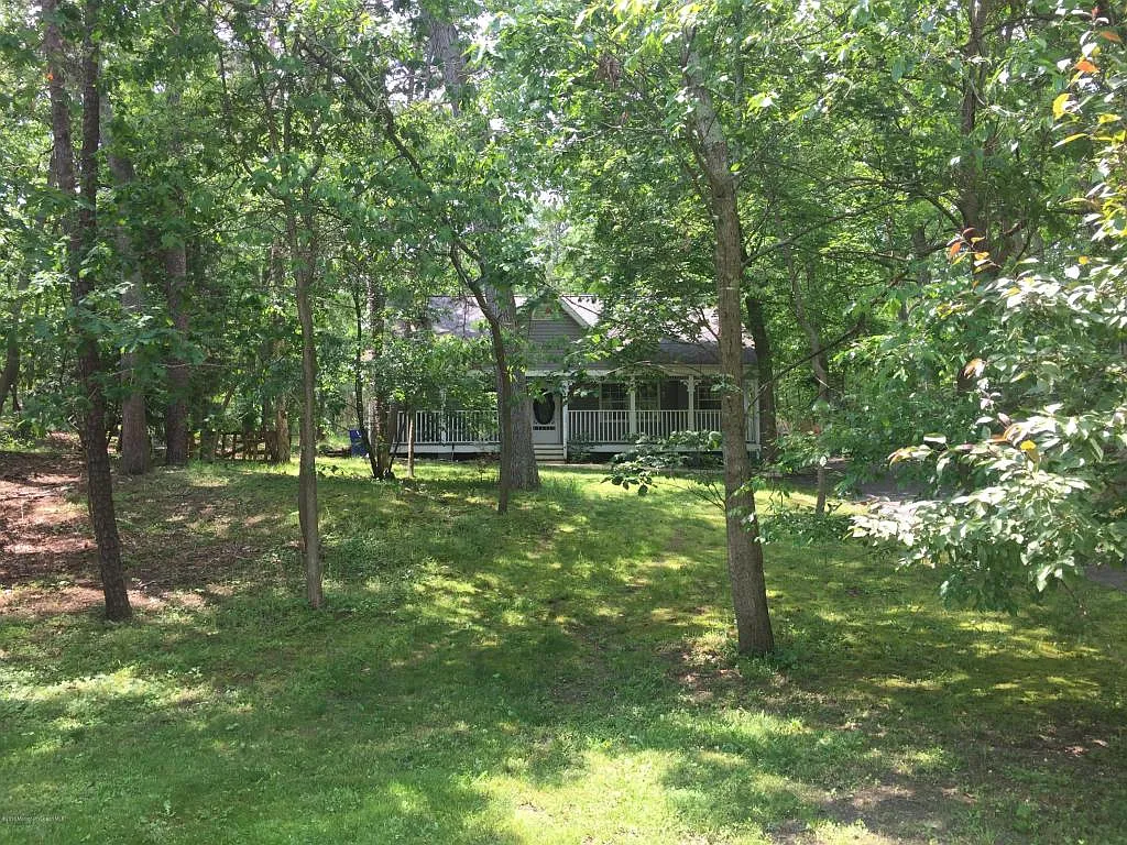 765 Green Valley Rd photo 1