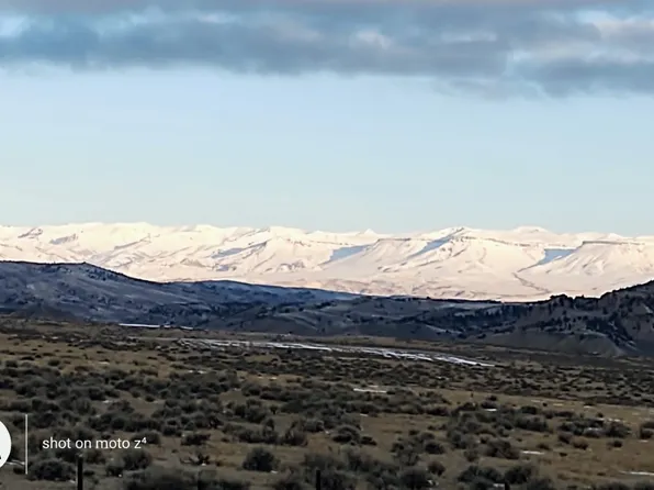 2 Rocky Butte Rd, Meeteetse, WY 82433