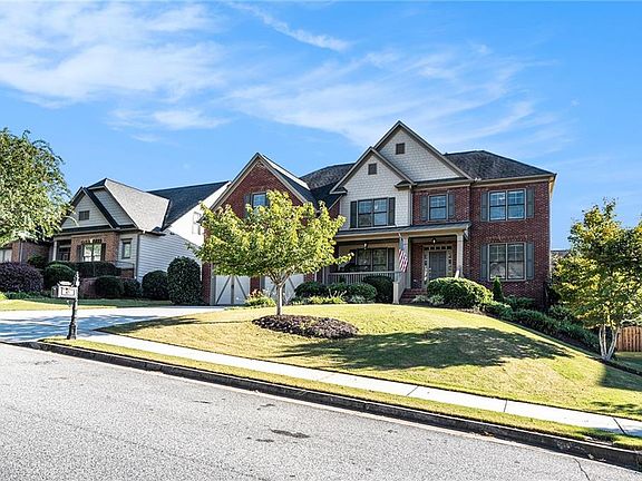 2nd image of 2745 Cezanne Ln