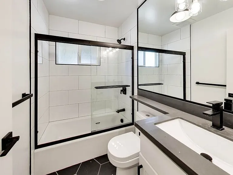 1265 Oak Grove Ave #5 — Photo 7