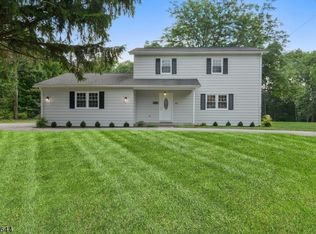 45 Sunset Lake Rd, Hardwick, NJ 07825