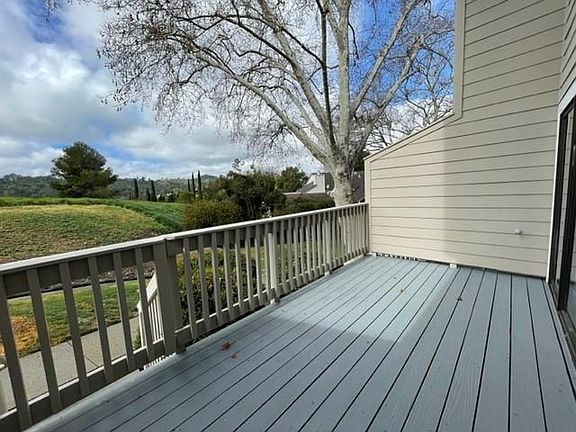4th image of 514 Woodminster Dr
