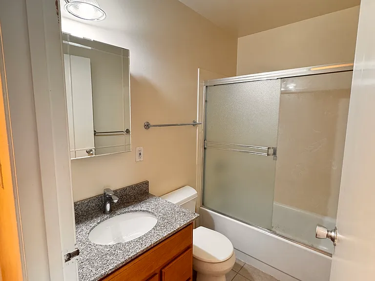 1855 Trinity Ave #13 — Photo 9