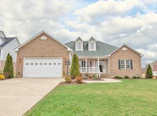 117 Compass Dr, Waynesboro, VA 22980