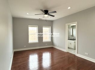 1159 W Lunt Ave #3, Chicago, IL 60626