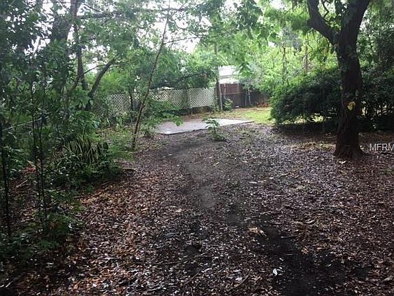 5th image of 1512 Laurel Cir