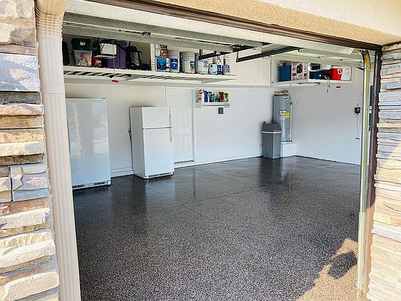 2nd image of 23518 Vistamar Ct