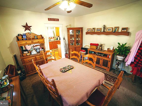 5th image of 4024 Taylor Ave