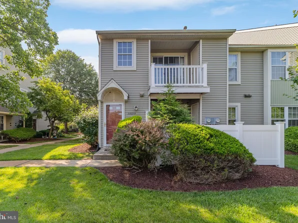 2802B Yarmouth Ln #B, Mount Laurel, NJ 08054
