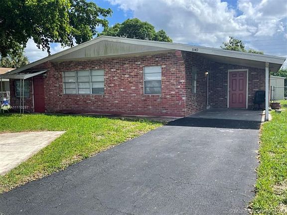 3rd image of 3140 NW 5th Ct