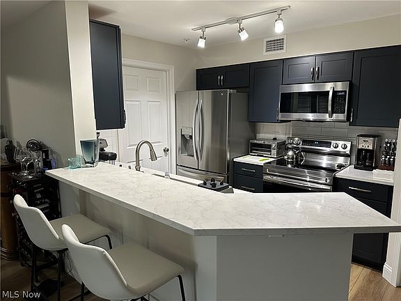 3rd image of 23002 Chandlers Ln APT 231