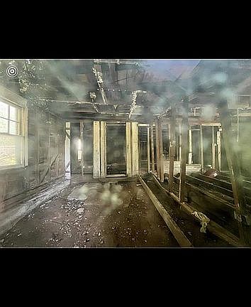 3rd image of 2121 NE 14th St