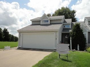 4 Fairway Dr, Oskaloosa, IA 52577