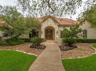 526 Berwick Town, Shavano Park, TX 78249