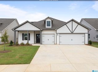 375 Lakeland Ct, Cropwell, AL 35054