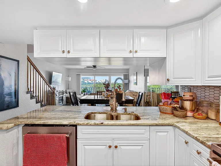 14793 Seminole Trl — Photo 17