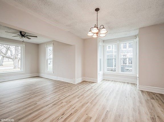 5th image of 501 Bishop Ave