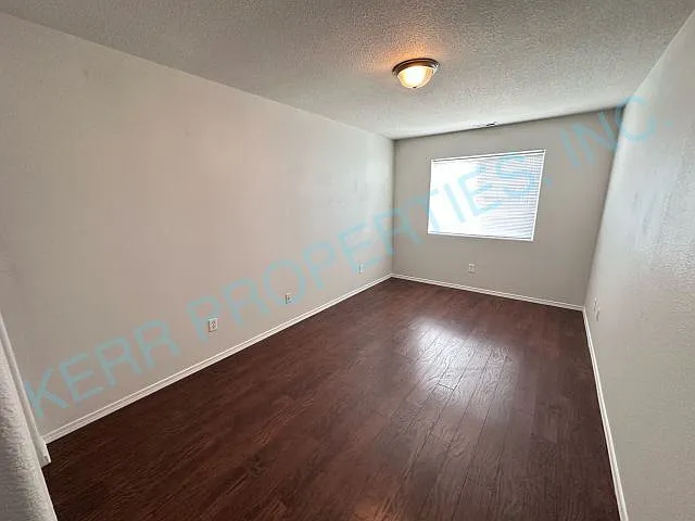 1111 SW 6th Way — Photo 17