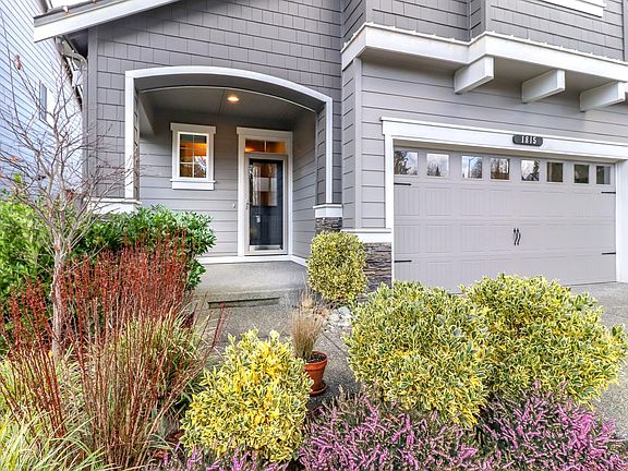 2nd image of 1815 98th Ave SE