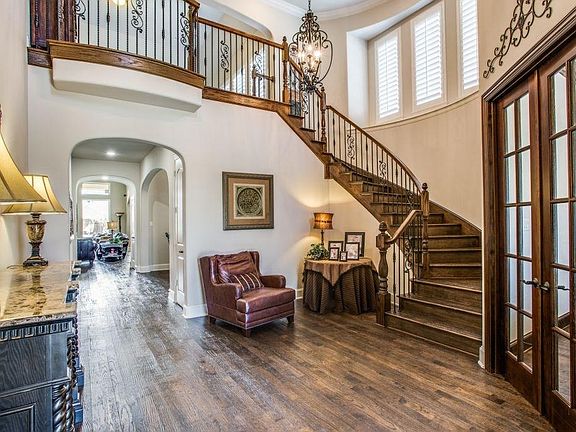 5th image of 3993 Whispering Woods Ln