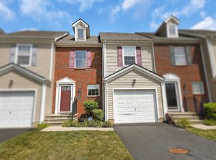 6506 Ash Rock Cir, Westerville, OH 43081