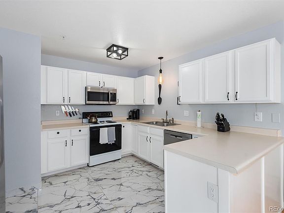 4th image of 1601 Great Western Drive #K1