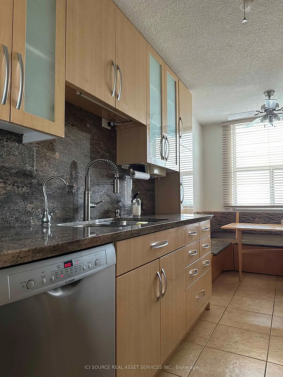 Building Photo - 205 Hilda Ave #1712