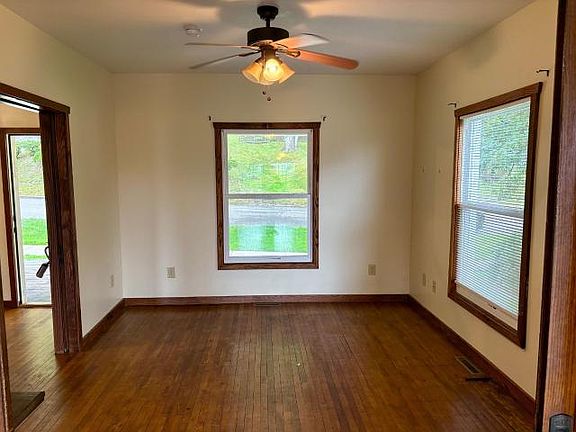 3rd image of 467 Prospect St #5