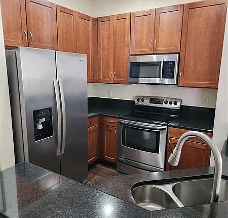 3rd image of 9075 Plymouth Pl