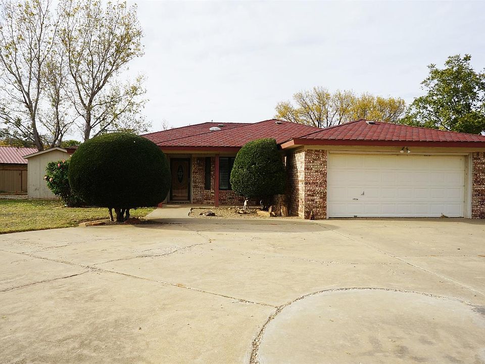 1st image of 1109 Shady Oaks Ln