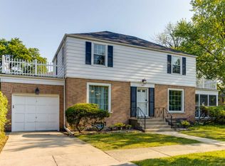 1021 S Lincoln Ave, Park Ridge, IL 60068