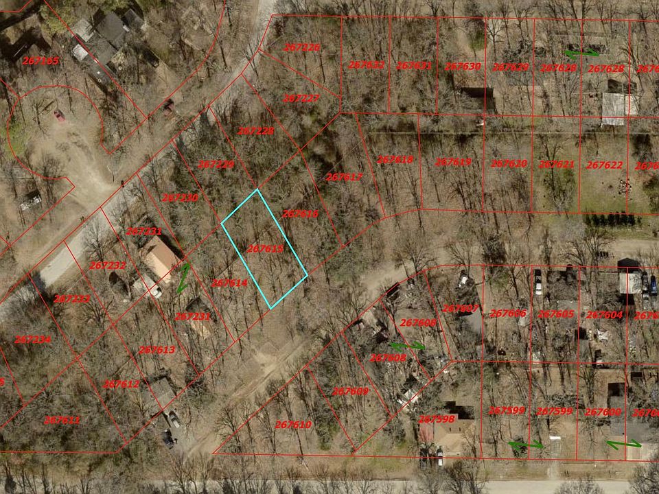 2nd image of Hidden Valley Dr
