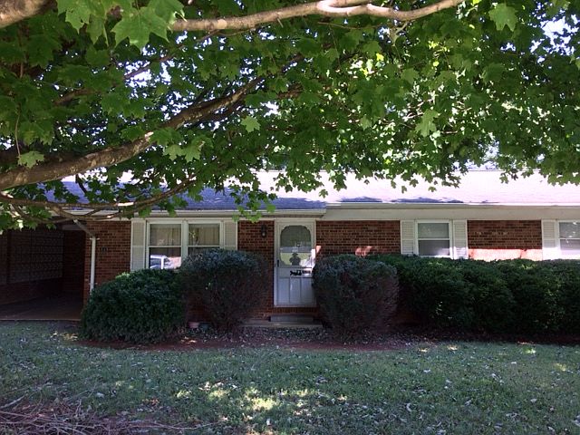 1st image of 143 Strawberry Ln