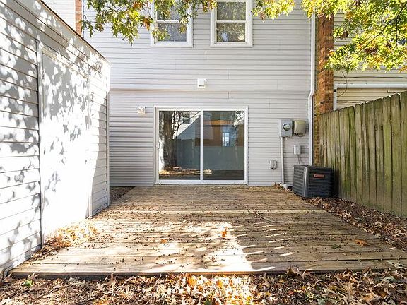 2nd image of 409 Big Leaf Cir