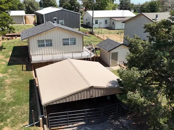 211 S Marilyn St, Fort Cobb, OK 73038