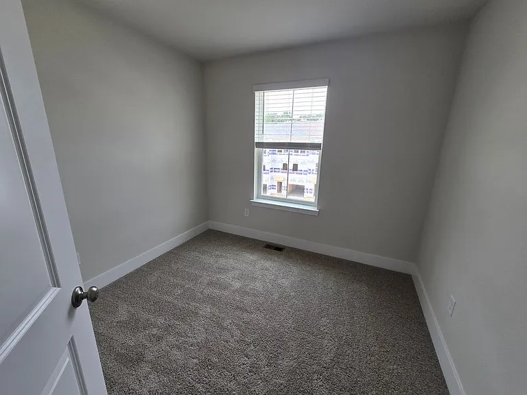 180 Sioux Loop — Photo 12