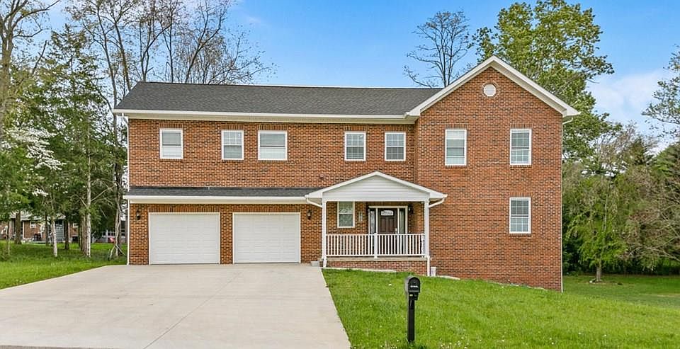 1st image of 175 Colony Cir