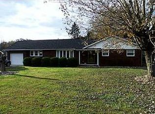 174 Riverview Dr, Winfield, WV 25213