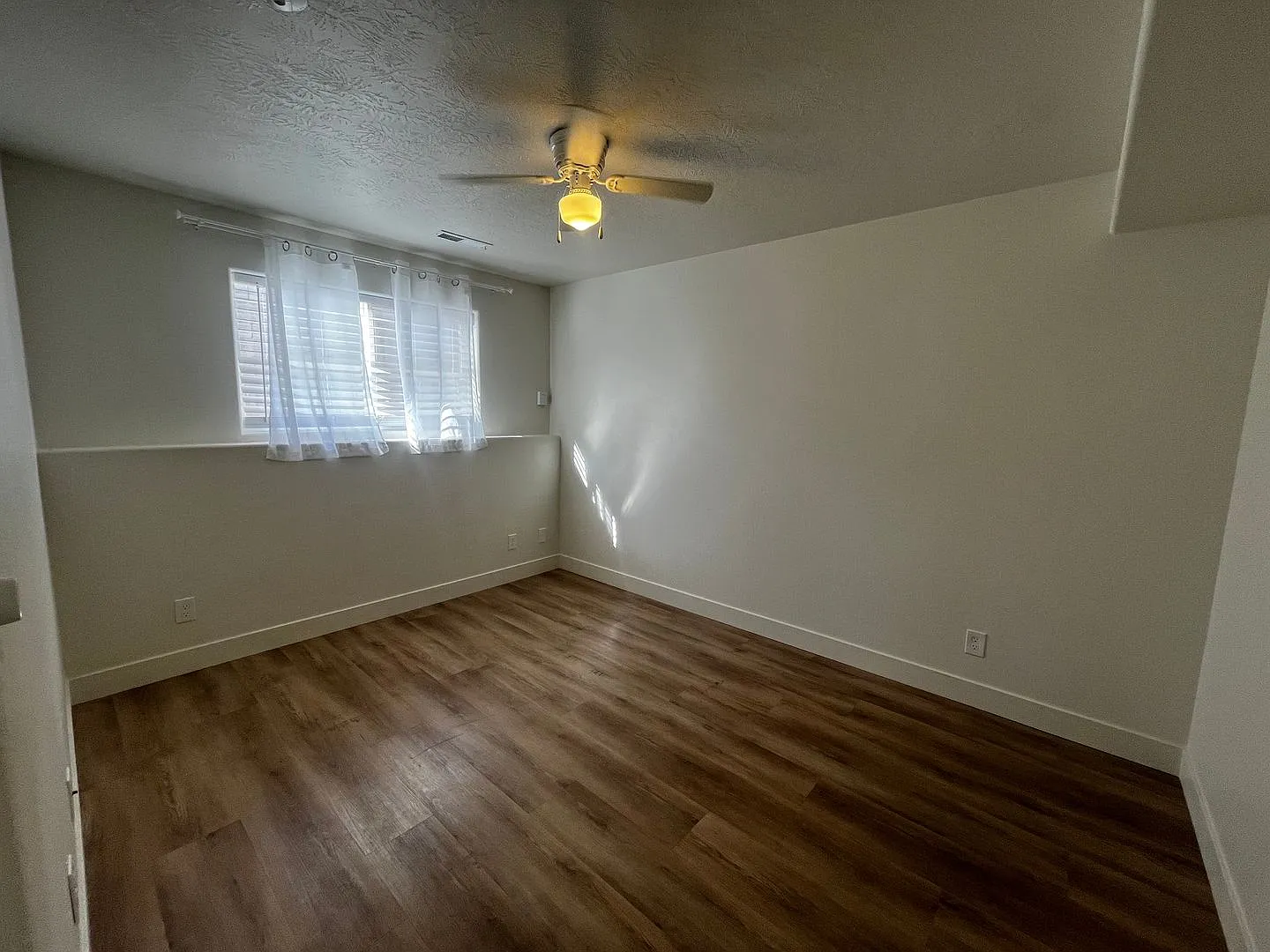 (400 W) 8 plex — Photo 4