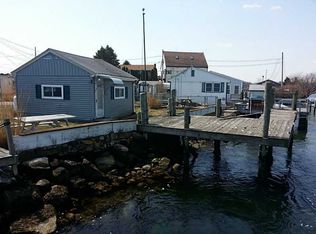 659 Succotash Rd, South Kingstown, RI 02879
