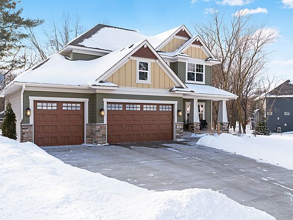 3rd image of 878 Pinetree Ct