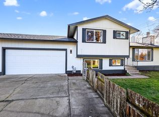 5204 N Chase Rd, Newman Lake, WA 99025