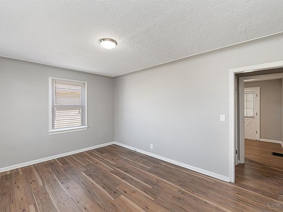 3rd image of 117 Granite Ave