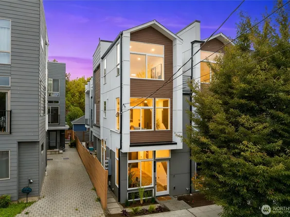 943 NW 56th Street, Seattle, WA 98107