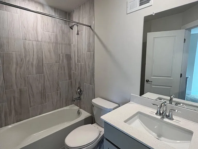 805 Pecan Rd — Photo 15
