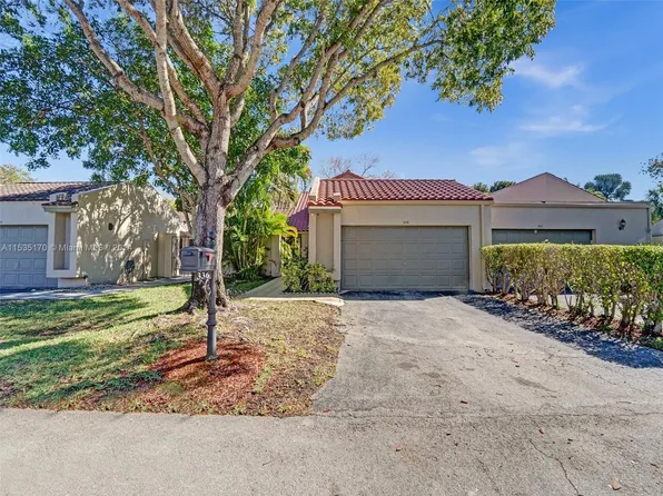 336 Patio Village Ter, Weston, FL 33326