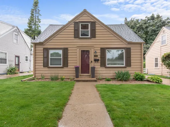 7808 Livingston AVENUE, Wauwatosa, WI 53213