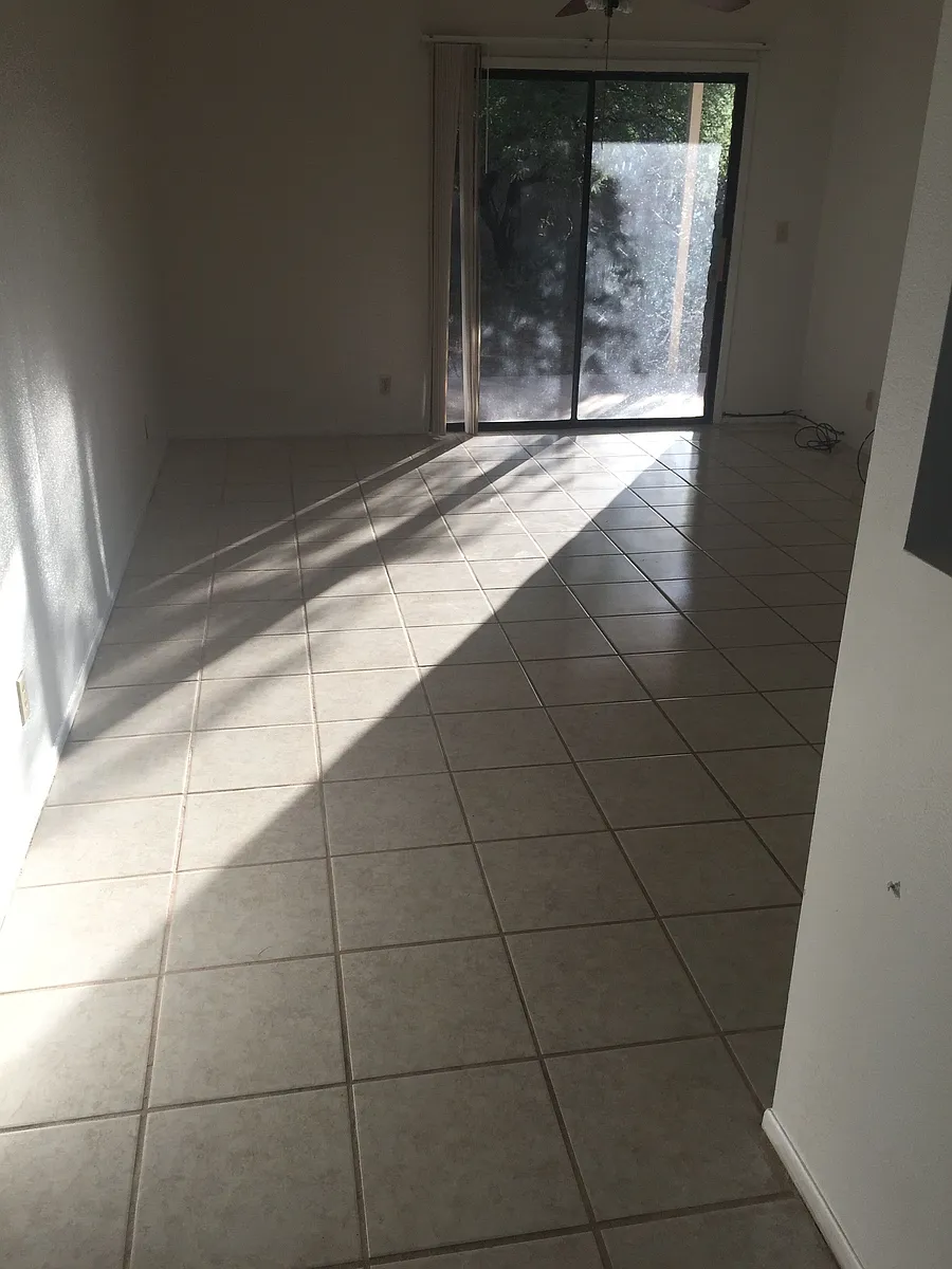 Building Photo - 1238 Urano Ct #3