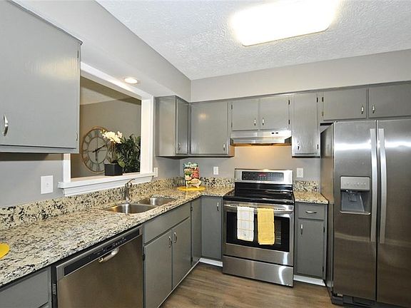 4th image of 5936 Highgate Cir E